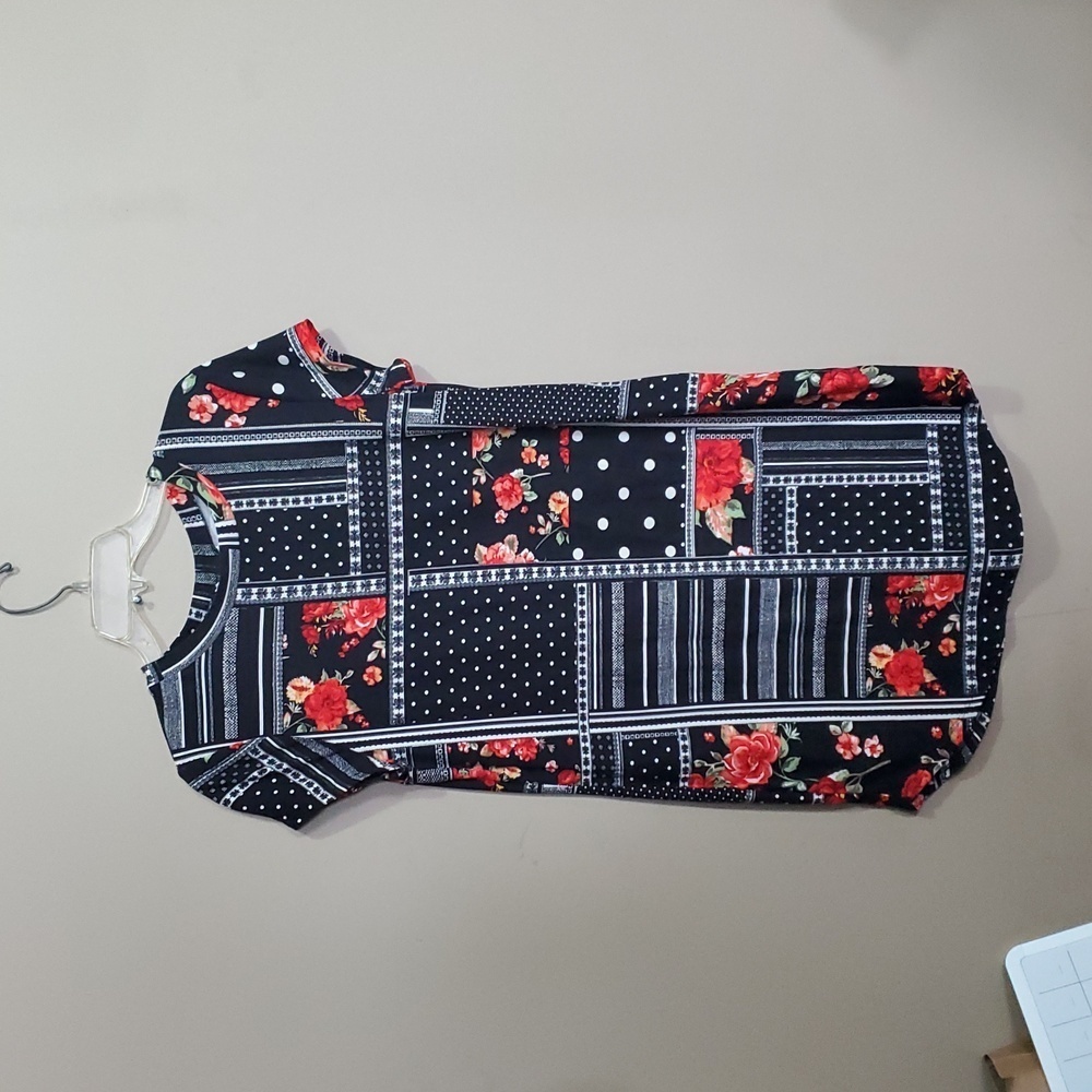 Bobbie And Brooks Black And Red Floral Dress Size Medium